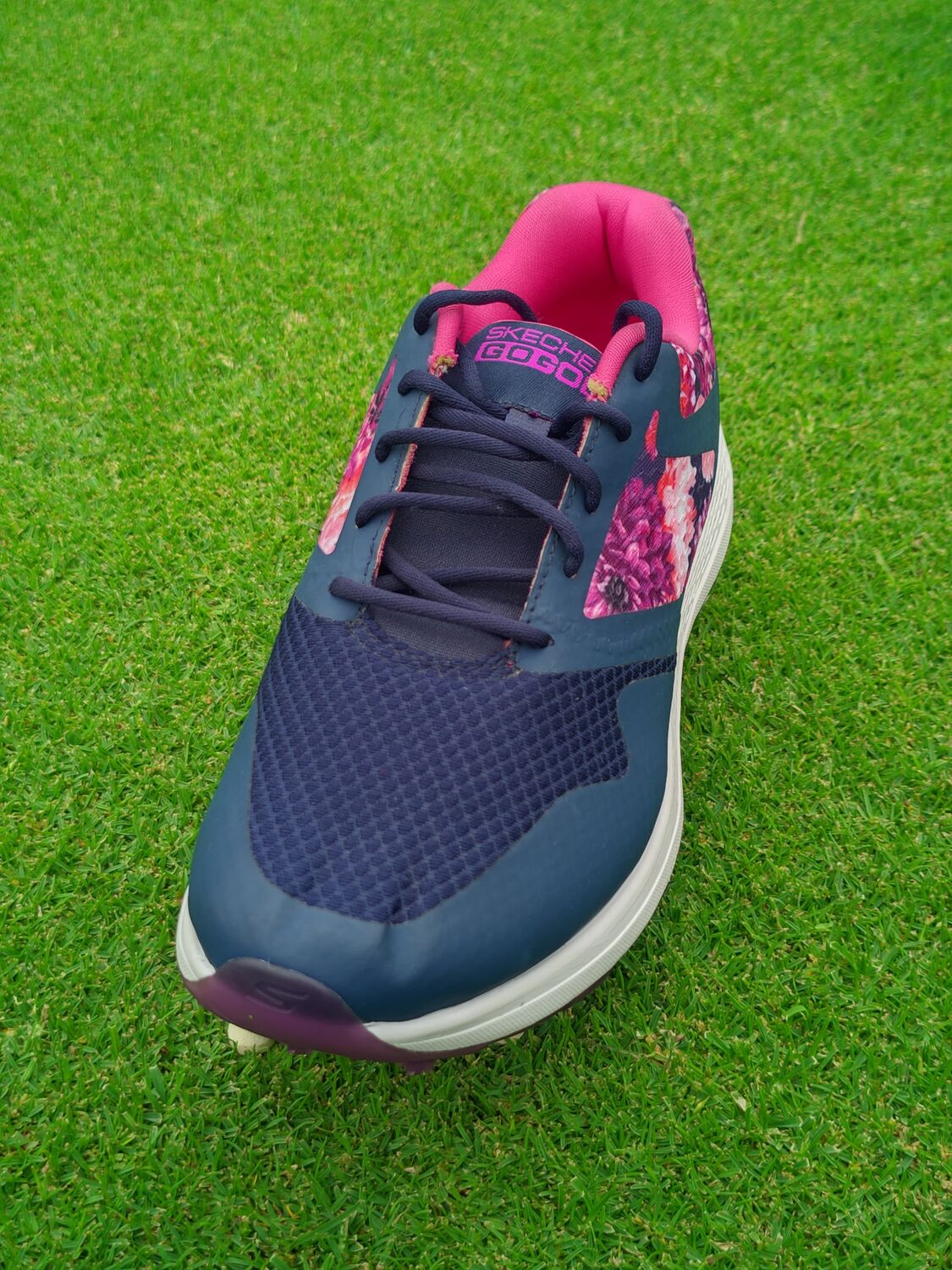 Skechers Zapatos de golf para mujer Skechers GO GOLF Max  tropics azul marino multi Talla 6.5