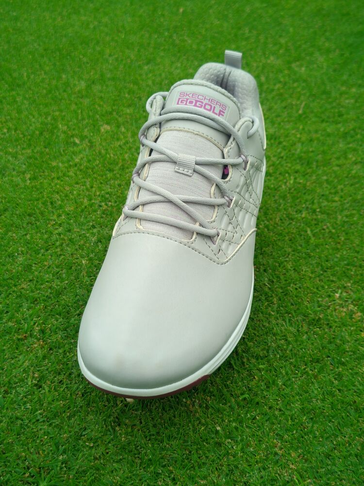 Skechers 17001BKW Go Golf Pro V2 Talla 7